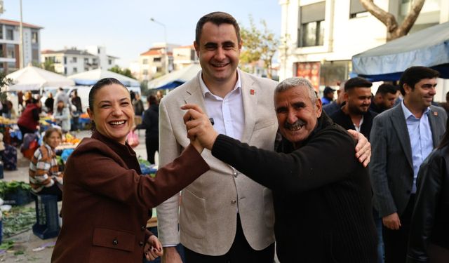 CHP İzmir İl Başkanı Güç'ten Efes Selçuk'a ziyaret: Belediye başkanlarımıza sahip çıkmak zorundayız!