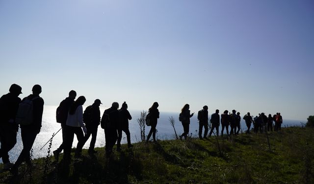 Efes-Mimas Yolu’nda 7 kilometrelik tarih ve doğa yürüyüşü