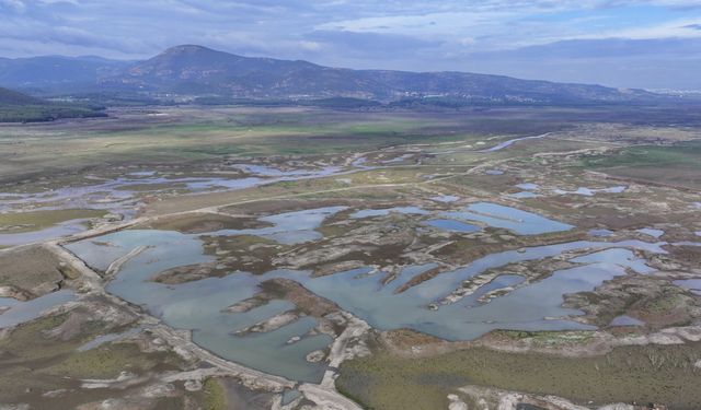 İzmir’de su krizi derinleşiyor: Balçova ve Gördes barajlarında su kalmadı