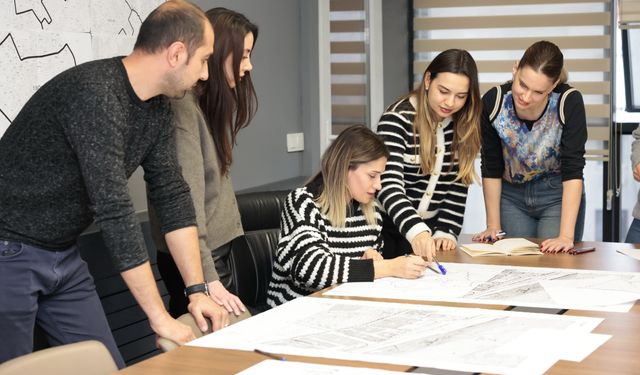 Konak’ta kentsel dönüşüm atağı: Uygulama modeli belirleniyor