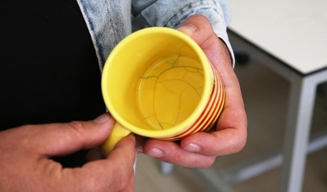 Uzmanlar uyardı: Çatlak seramik kap ve kupalarda bakteri riski!