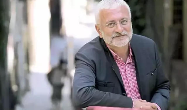 Sanatçı Onur Akın da CHP'den istifa etti!