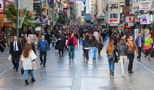 TÜİK’ten tartışma yaratacak veri: İzmir’in yüzde 50’si yüksek gelirli