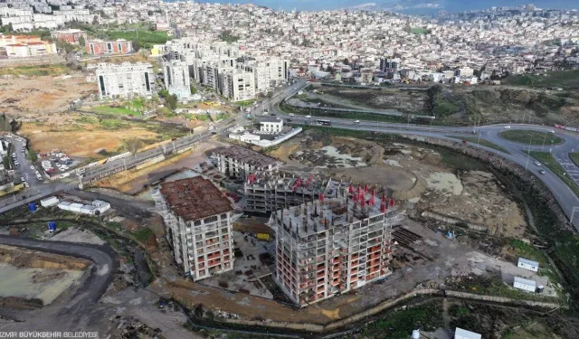 İzmir Büyükşehir'e kentsel dönüşüm çağrısı: Artık gecikmeye tahammül yok