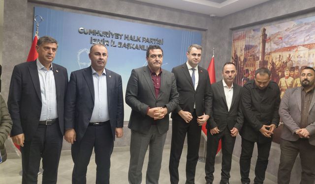 İzmir Büyükşehir eylemleri sona erdi | CHP'den açıklama: Süreci tatlıya bağladık