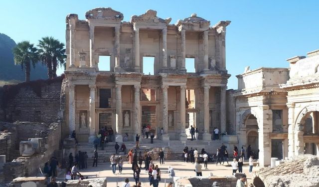 CHP'li Seda Kaya'dan, Efes Antik Kenti için soru önergesi: Bu proje 'geleceğe miras' değil, 'geçmişi talan' projesidir!