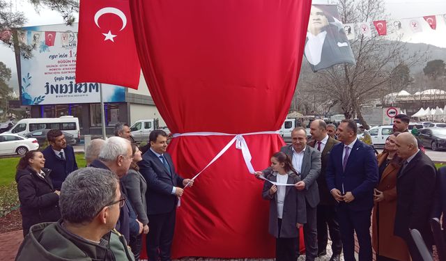 Bornova’da Naim Süleymanoğlu’nun adı ölümsüzleşti