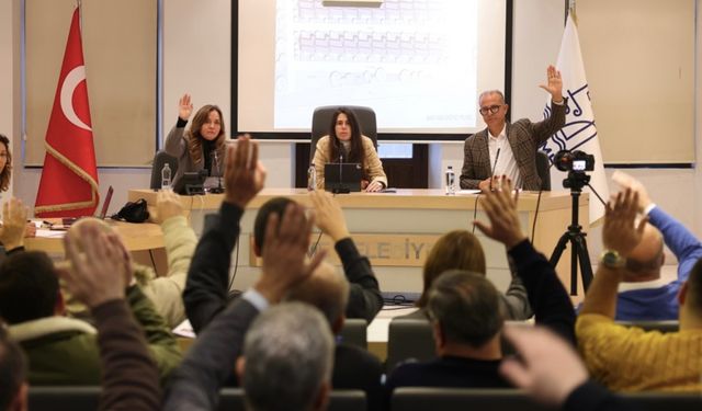 Çeşme Belediye Meclisi’nde Kiralık Sosyal Konut projesi oy birliğiyle kabul edildi