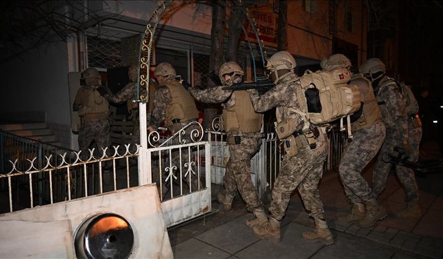 Change araç çetesine operasyon: 18 şüpheli yakalandı!