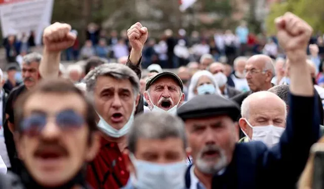 Tüm Emeklilerin Sendikası sokakta: 20 bin TL seyyanen zam yapılsın!