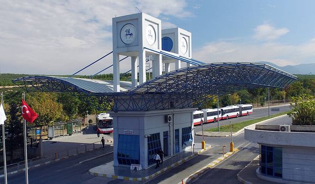 Dokuz Eylül Üniversitesi nerede? Dokuz Eylül Üniversitesi’ne nasıl gidilir?