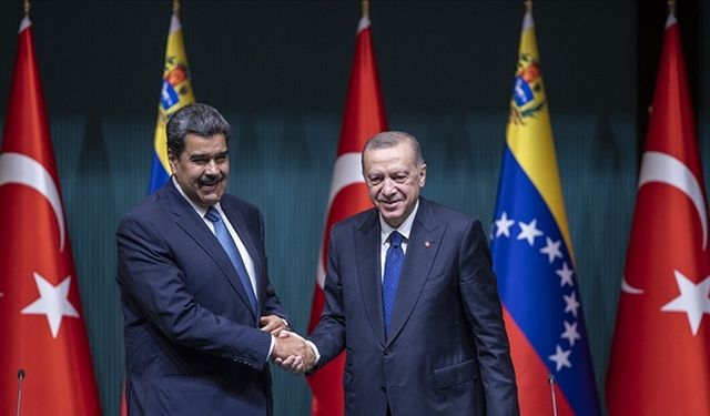 AKP’den Venezuela mesajı: Trump ve ABD'nin ismi geçmedi!