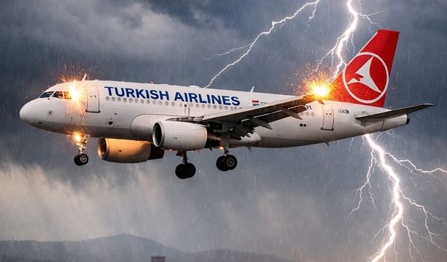 İzmir’e iniş yapan uçağa iki kez yıldırım çarptı!