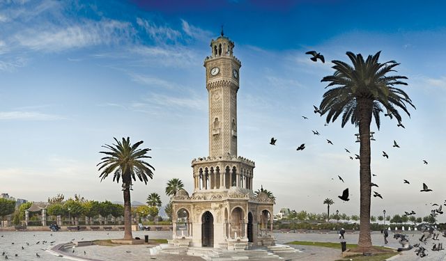 Giden bir daha dönmek istemiyor: İzmir’in saklı koylarından antik kentlerine rüya gibi rehber