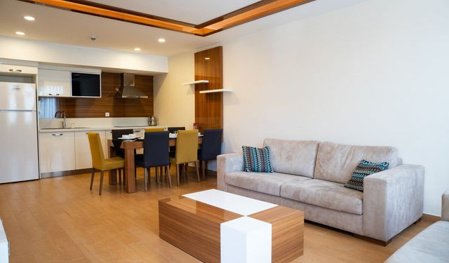 İzmir'de üniversiteler etrafında 1+1 patlaması: Yatırım fırsatı mı, imar riski mi?