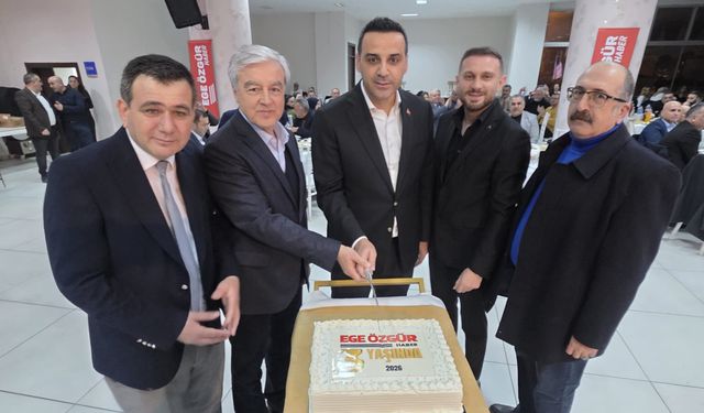Ege Özgür Haber, 3. yılını Çiğli’de coşkuyla kutladı