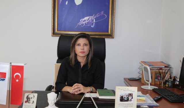 CHP Efes Selçuk’tan AKP’nin konteyner hamlesine tepki: Bu ayki siyasi şov kotası doldu!