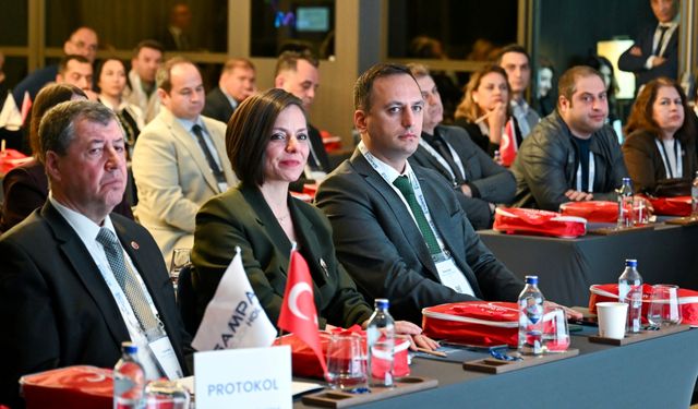 Başkan Eşki Bornova’nın dijital dönüşüm vizyonunu anlattı