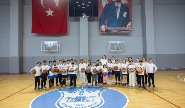 Mutlu'dan spor okullarına ziyaret