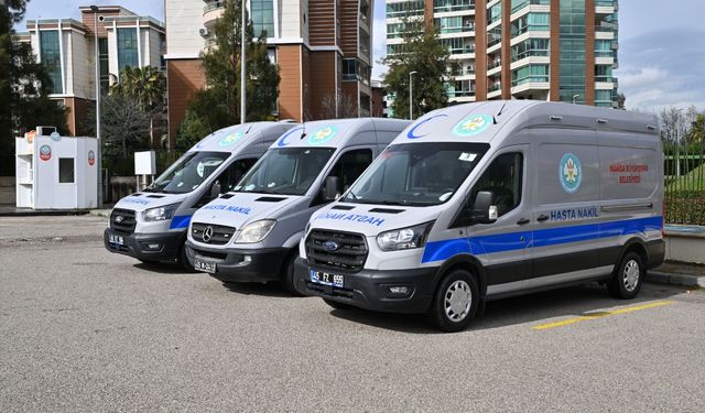Manisa Büyükşehir’in hasta nakil hizmet filosu büyüyor