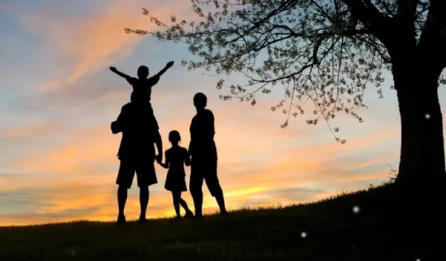 Çeşme’de Ebeveyn Atölyesi ile ailelere uzman destek