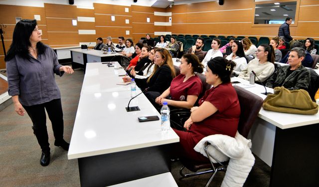 Bornova’da personele toplumsal cinsiyet eşitliği eğitimi