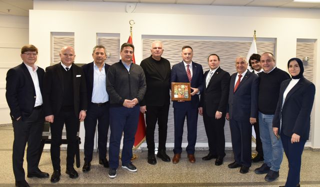 İAOSB’de Ekvador ile ticari iş birliği masaya yatırıldı