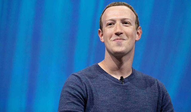 Facebook’un sahibi Zuckerberg: Cep telefonları tarihe karışacak!