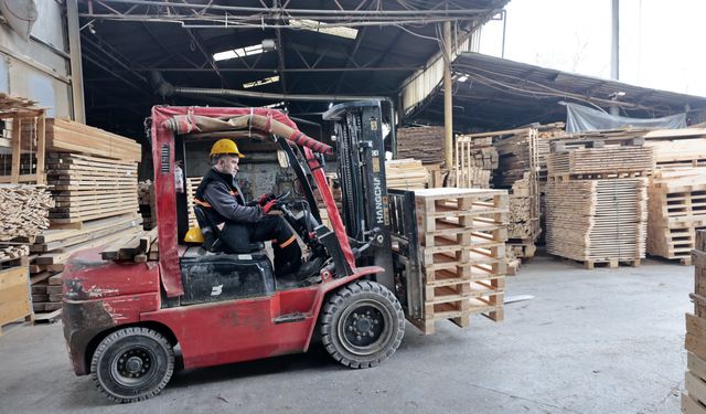 Konak’ta istihdam köprüsü: 1144 kişi hayaline kavuştu