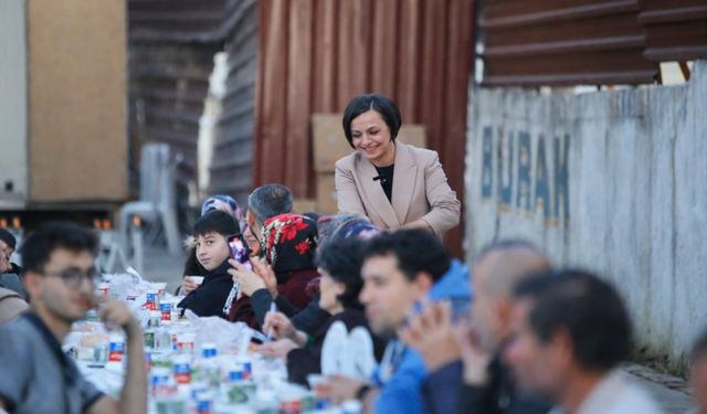 Karabağlar'da iftar sofraları kurulacak