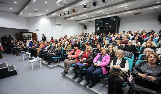 Konak Kadın Meclisi’nde seçim heyecanı: Yeni başkan Gülsen Özkan