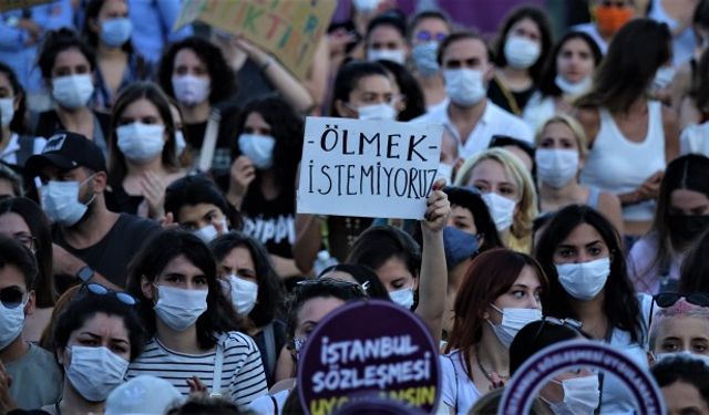 Ocak ayında İzmir'de en az 4 kadın öldürüldü