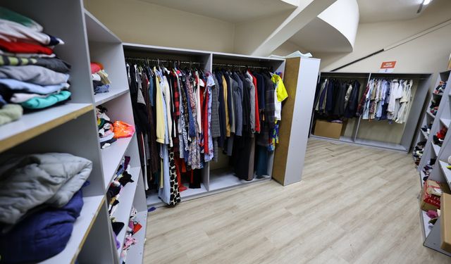 Selçuk'ta yurttaşa Sosyal Market desteği