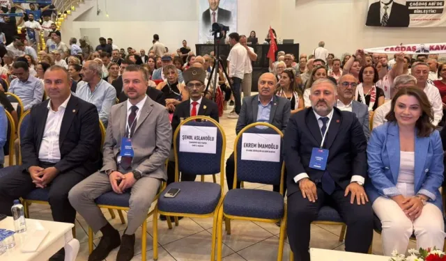 CHP Buca’dan istifa kararı: Liyakat değil yakınlık esas alınıyor!