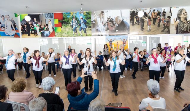 Karşıyaka’nın bilge çınarlarına dopdolu kutlama