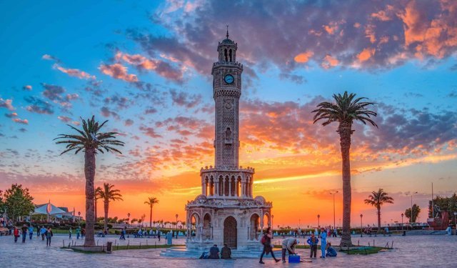 İzmir’in altın kadınları: İşte spor belleğine kazınan o isimler...