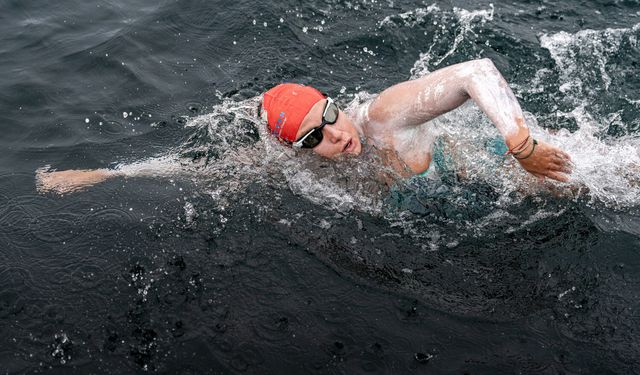 İzmirli Bengisu Avcı, bir kez daha madalya ve rekor peşinde yüzecek!