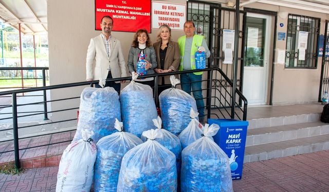 Aliağa’dan Karşıyaka’ya dayanışma köprüsü: Mavi kapak kampanyasına 200 kiloluk destek