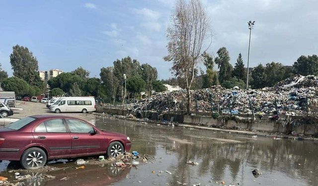 Buca'da işçiler çöp dağı nedeniyle iş bırakacak: Can sağlığı riski en üst düzeye çıktı