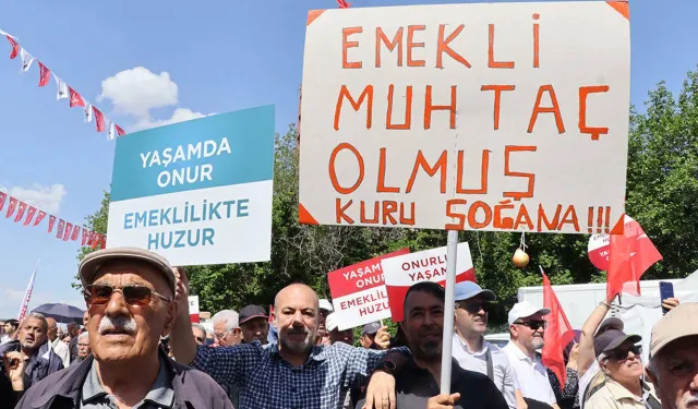 İzmir’de emeklilerden Erdoğan’a tepki: Bu müjde değil!