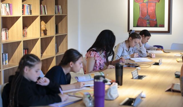 Güzelyalı’dan Toros’a uzanan bilgi ağı büyüyor: Konak’ta kütüphane günleri