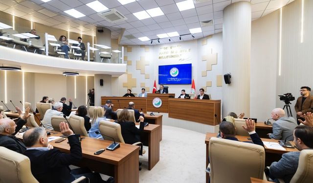 Balçova'ya "Dayanışma Noktası" geliyor: Belediye Meclisi oy birliğiyle karar verdi