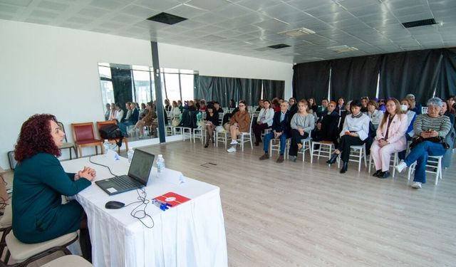 Karşıyaka’da ‘kadın ve kent’ vizyonu masaya yatırıldı