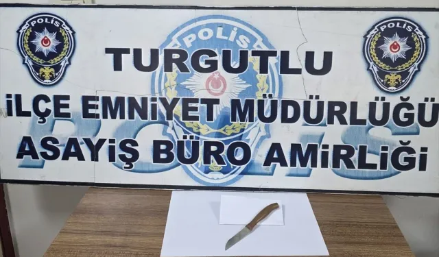 Manisa'da otobüs beklerken bıçaklanan 67 yaşındaki kişi hayatını kaybetti