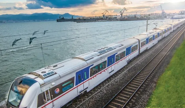 İzmir'de ulaşıma dev zam: İZBAN ve feribot fiyatları değişti