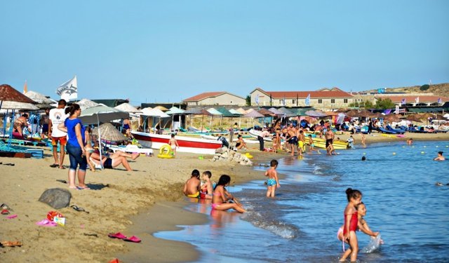 15 sterline bilet 212 sterline tatil: İngiliz turistler Türkiye'yi tercih ediyor
