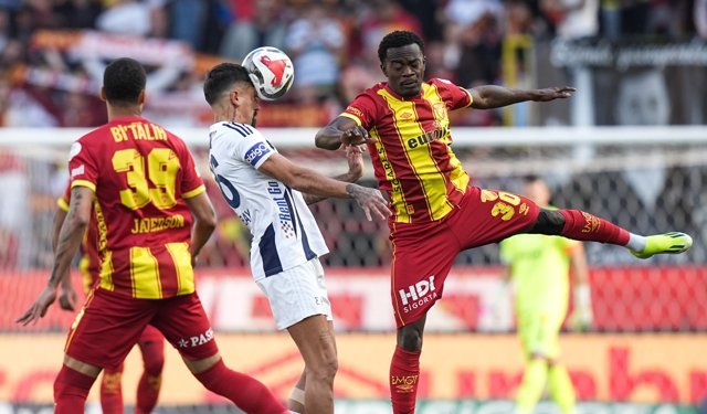 İzmir'de 6 gollü büyük çekişme: Göztepe Kasımpaşa'yla puanları paylaştı