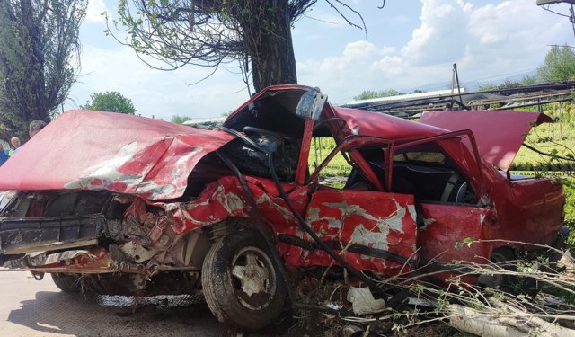 İzmir'de feci kaza: İki can kaybı!