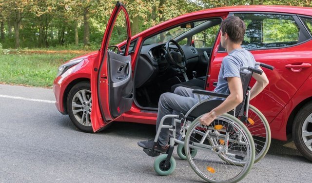 ÖTV’siz araçta yeni dönem: 5 yılı dolduran engelli aracını satabilecek