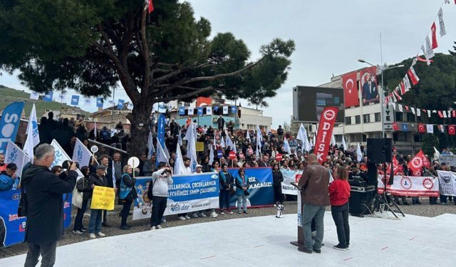 Bergama'da SOL Parti öncülüğünde halk yürüyüşü: Ortak mücadele mesajı verildi
